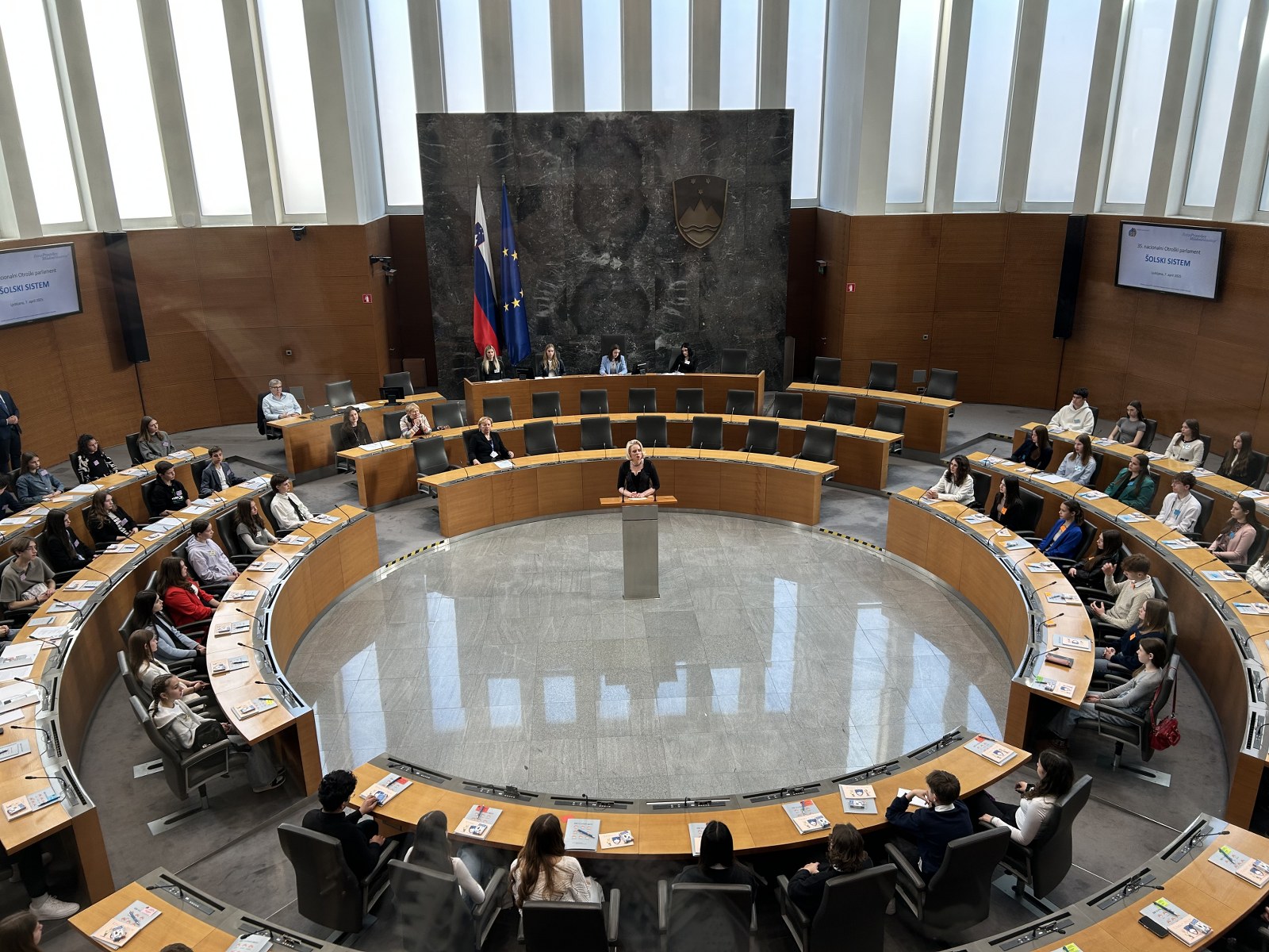2025_04_07_Nacionalni_otroski_parlament-2
